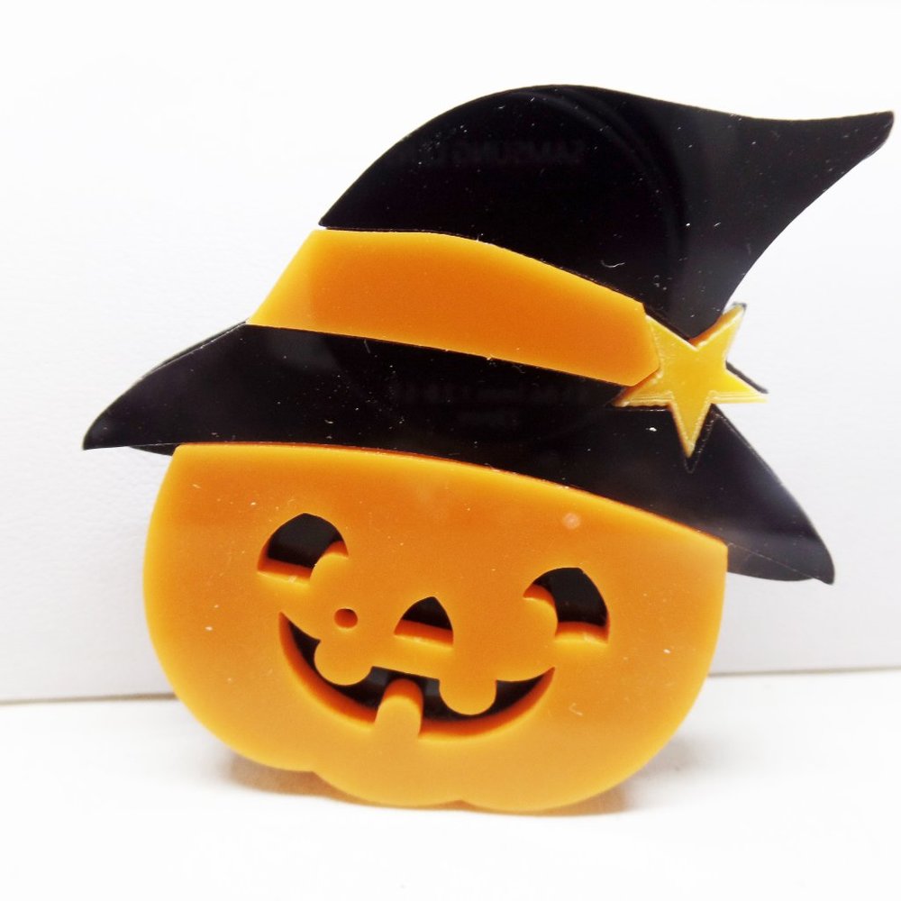 Adorable Acrylic Jack-O-Lantern Halloween Brooch